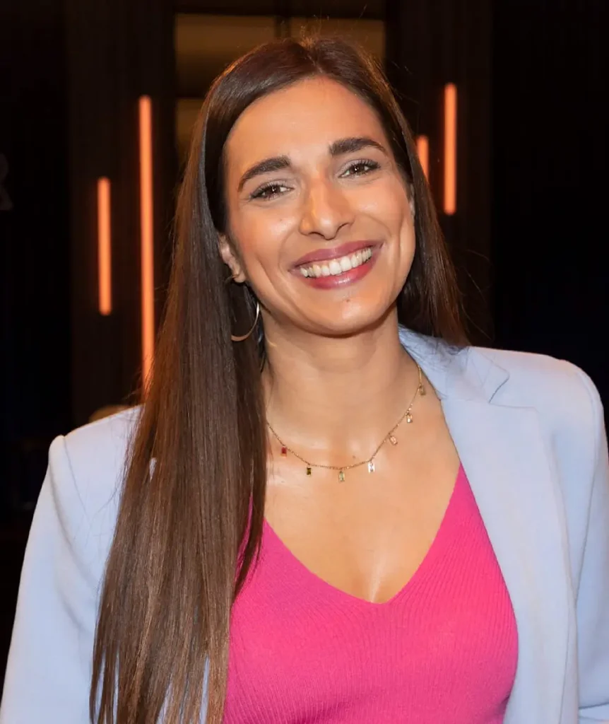 Sally Özcan info