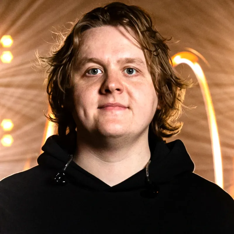 Lewis Capaldi info